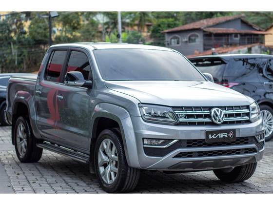 VOLKSWAGEN AMAROK 3.0 V6 TDI DIESEL HIGHLINE CD 4MOTION AUTOMÁTICO